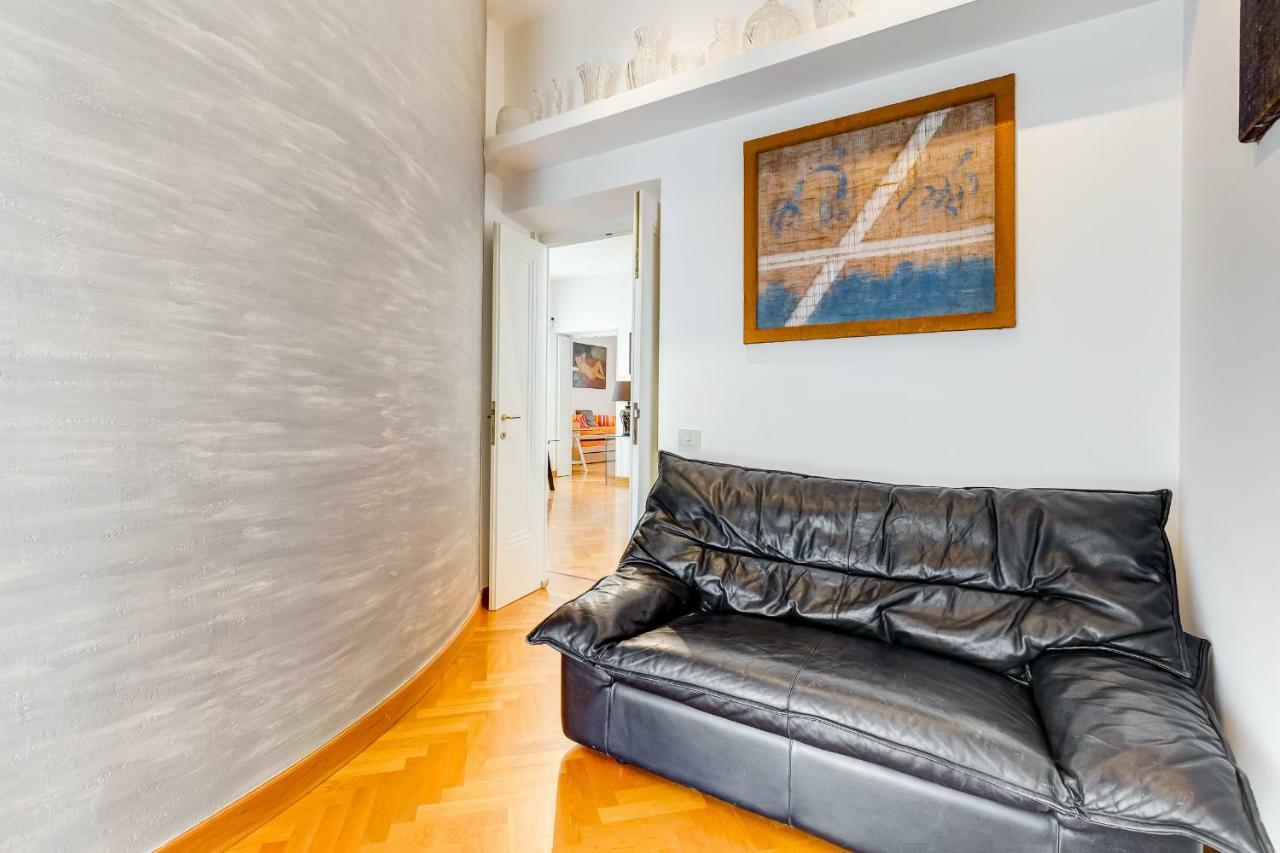 Colosseum Terrace Apartment Rzym Zewnętrze zdjęcie