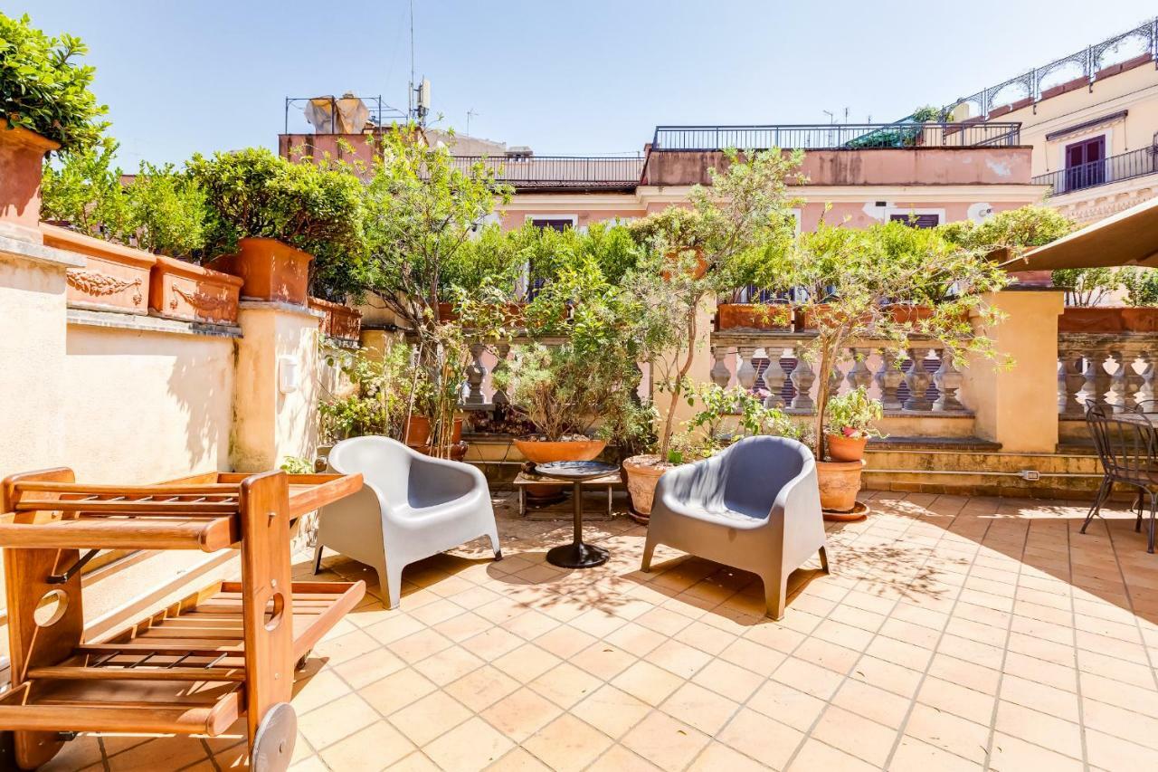 Colosseum Terrace Apartment Rzym Zewnętrze zdjęcie