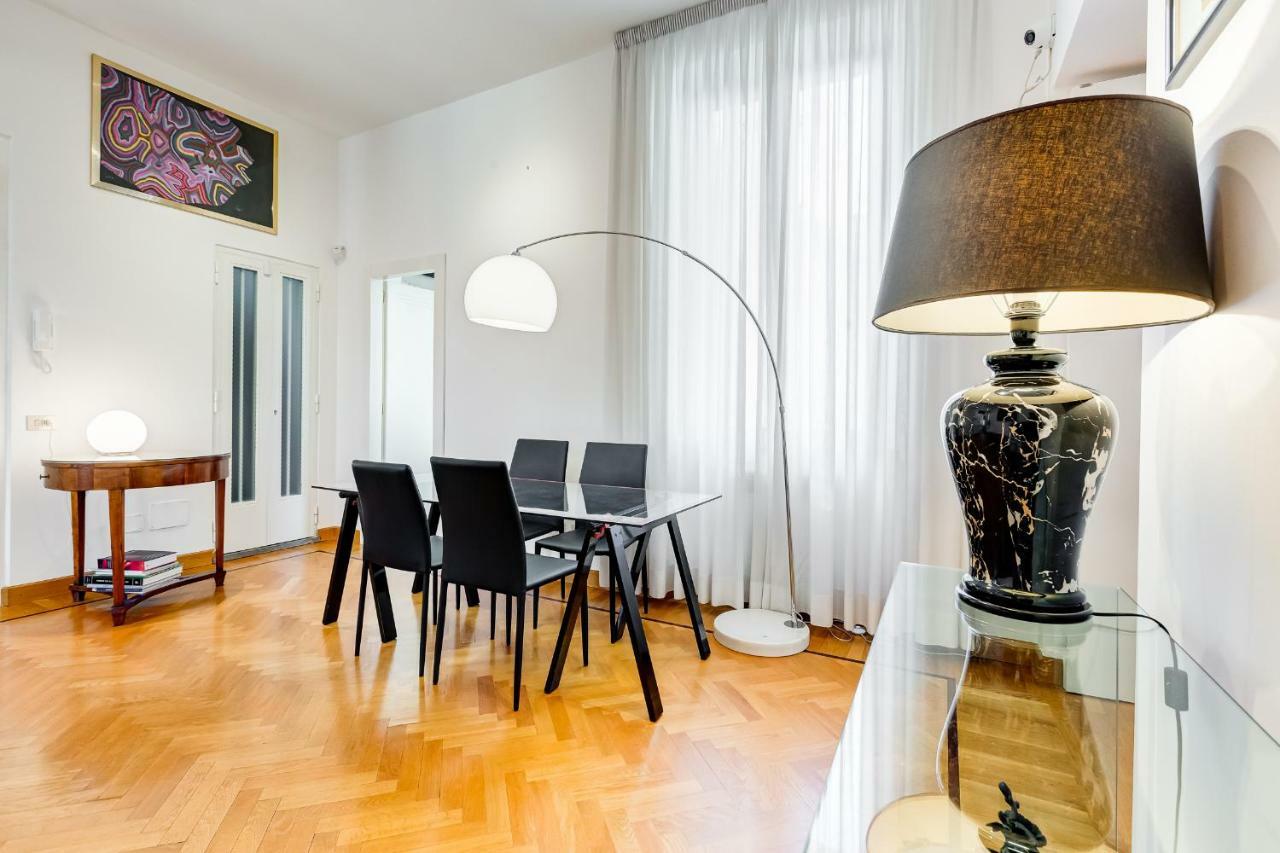 Colosseum Terrace Apartment Rzym Zewnętrze zdjęcie